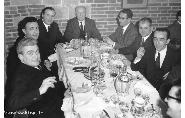 1962? - Montepaschini a cena da