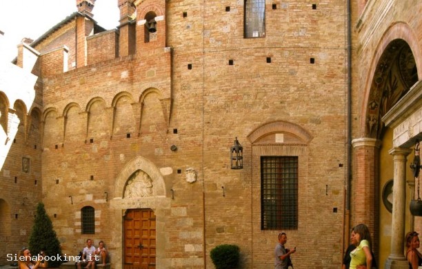 Cappella di San Galgano - Palazzo Chigi Saracini